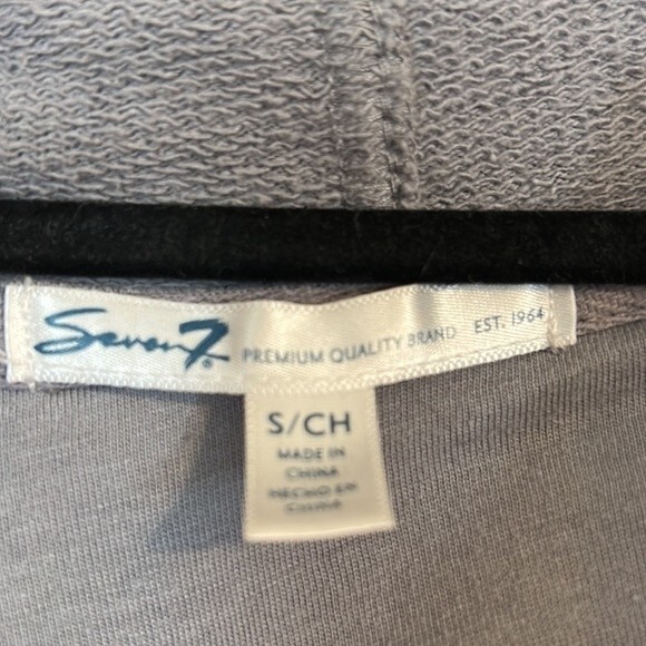 SEVEN7 Size Small Women's Camouflage Hooded Sweatshirt Asymmetrical Hem Stretch - Picture 3 of 8